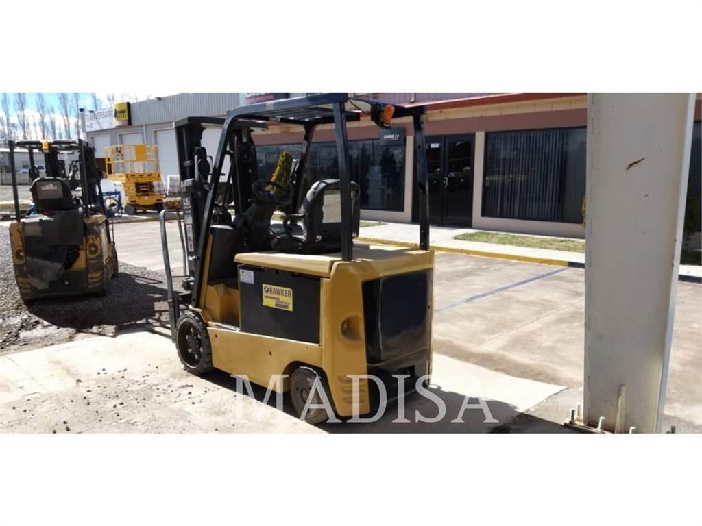 CAT LIFT TRUCKS EC25LN2 Другие складские механизмы