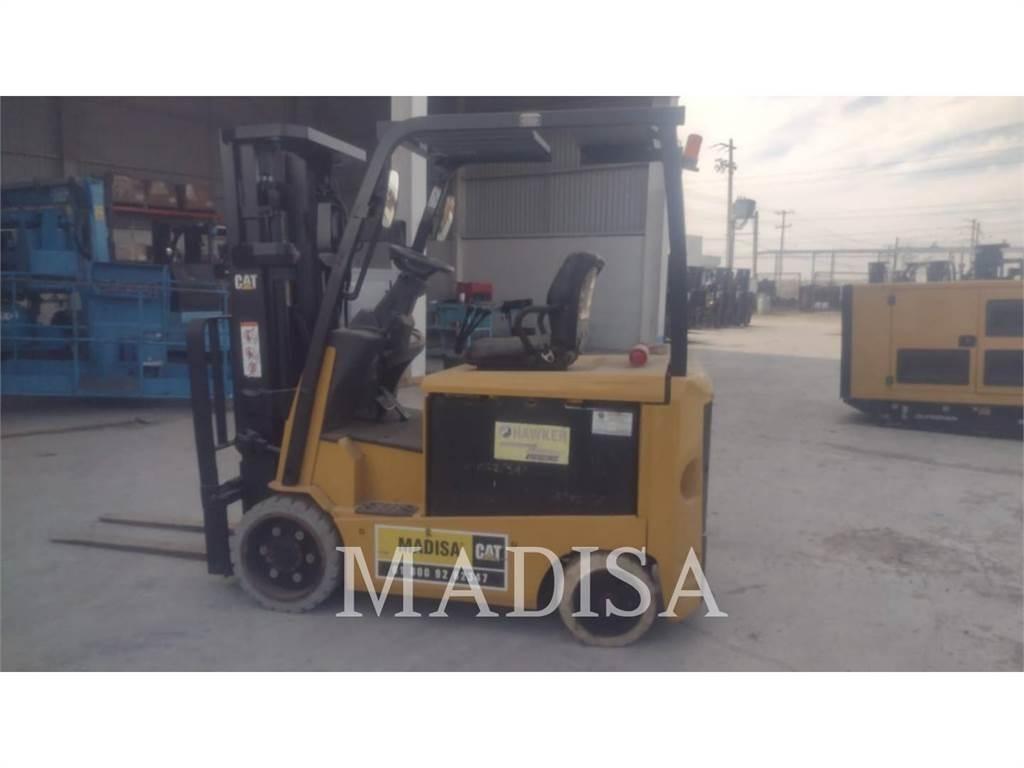 CAT LIFT TRUCKS EC25LN2 Другие складские механизмы