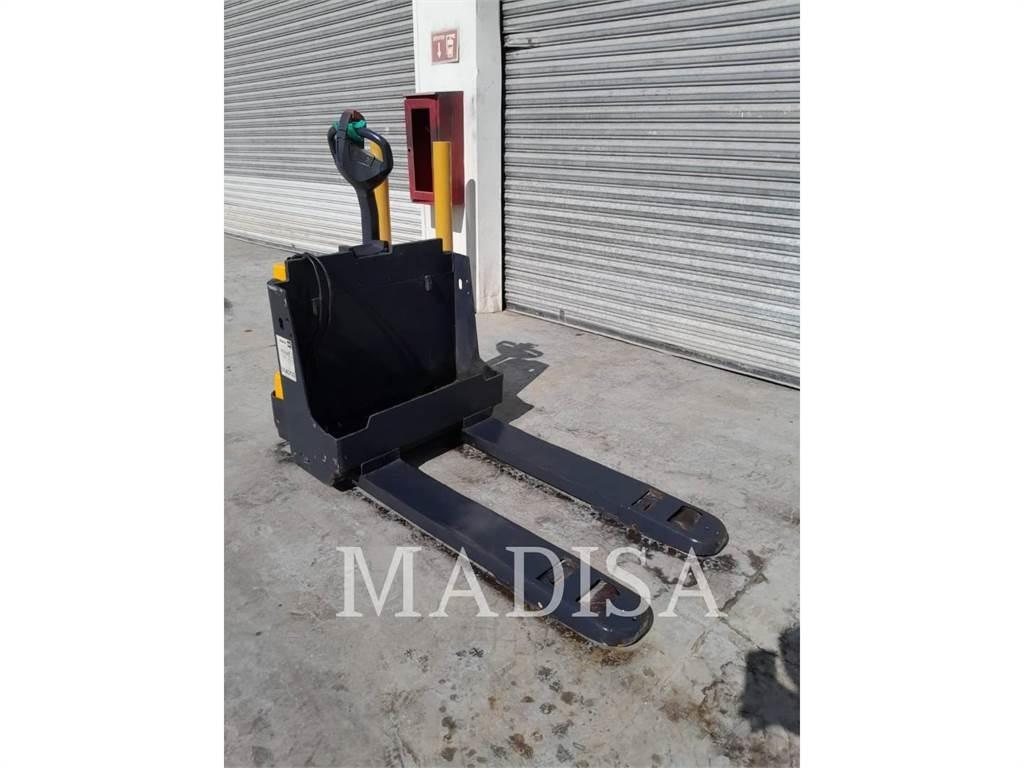 CAT LIFT TRUCKS EJE120E Гольф-кары