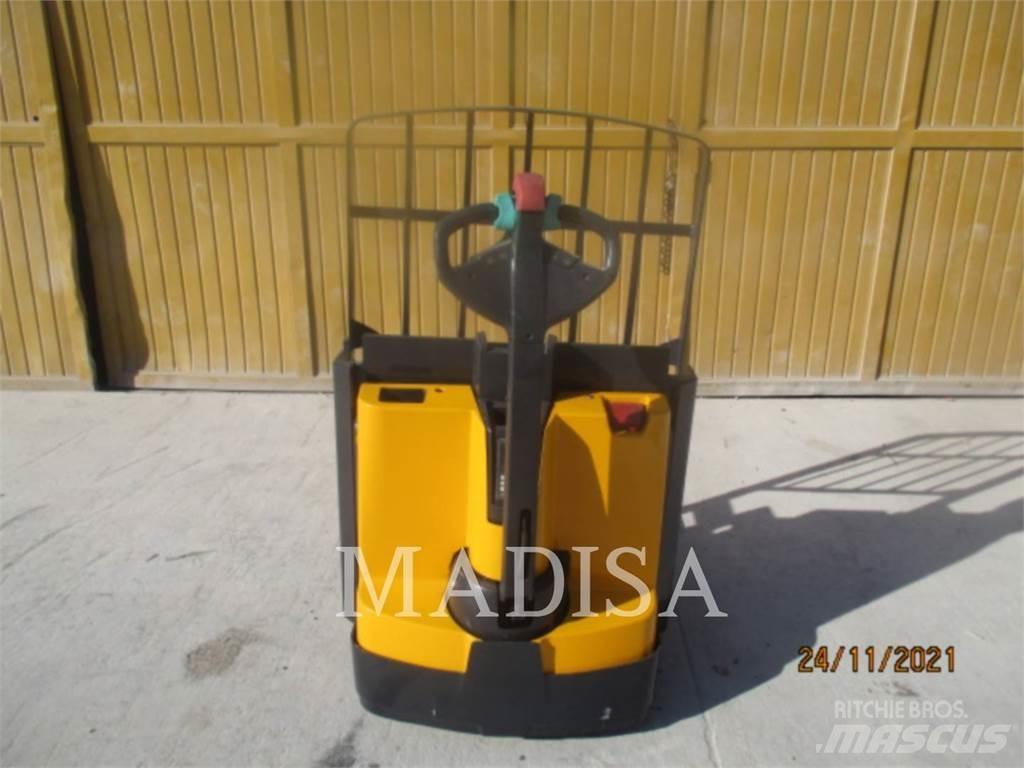 CAT LIFT TRUCKS EJE120E Другие складские механизмы