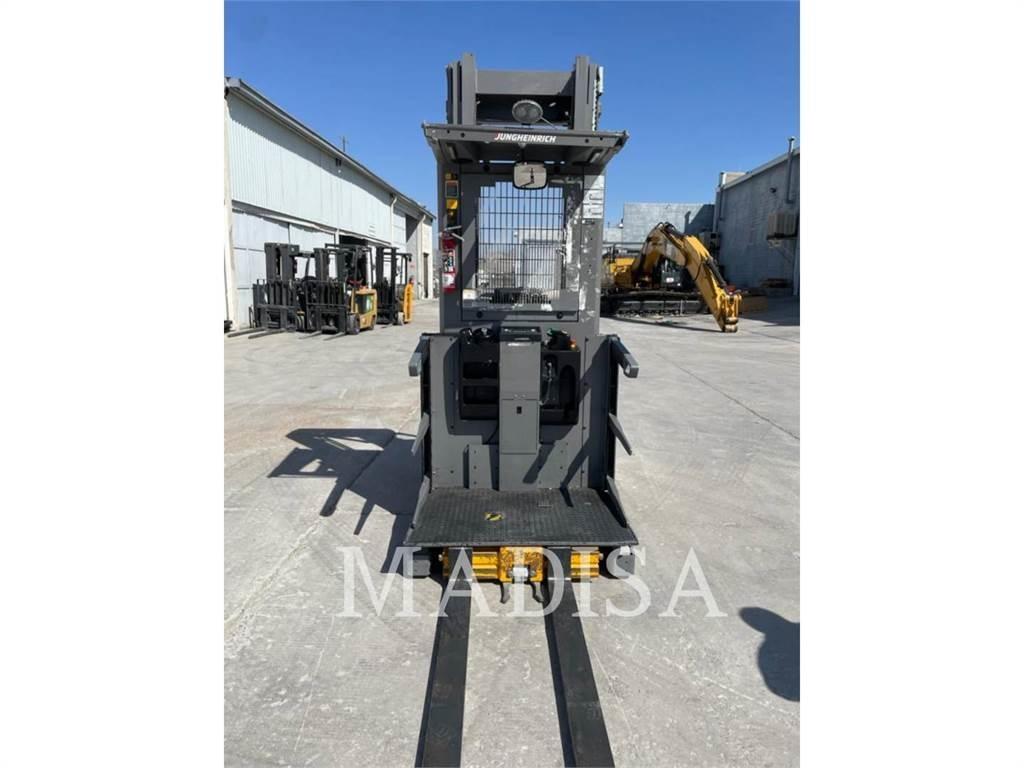 CAT LIFT TRUCKS EKS308 Другие складские механизмы