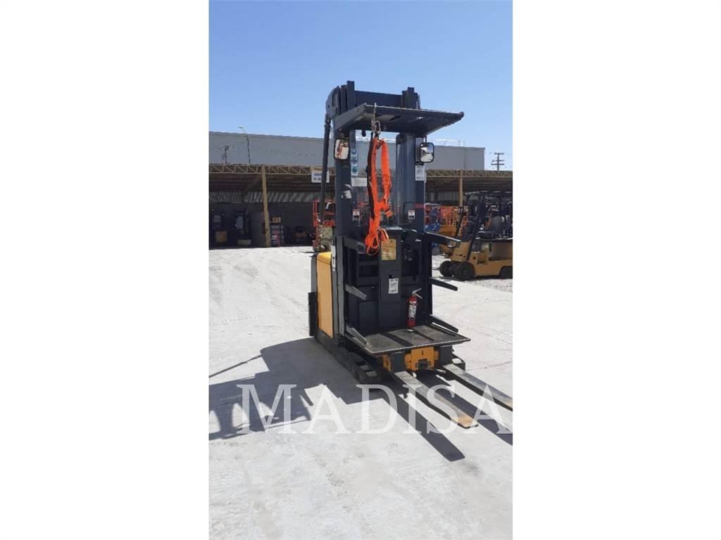 CAT LIFT TRUCKS EKS308 Другие складские механизмы