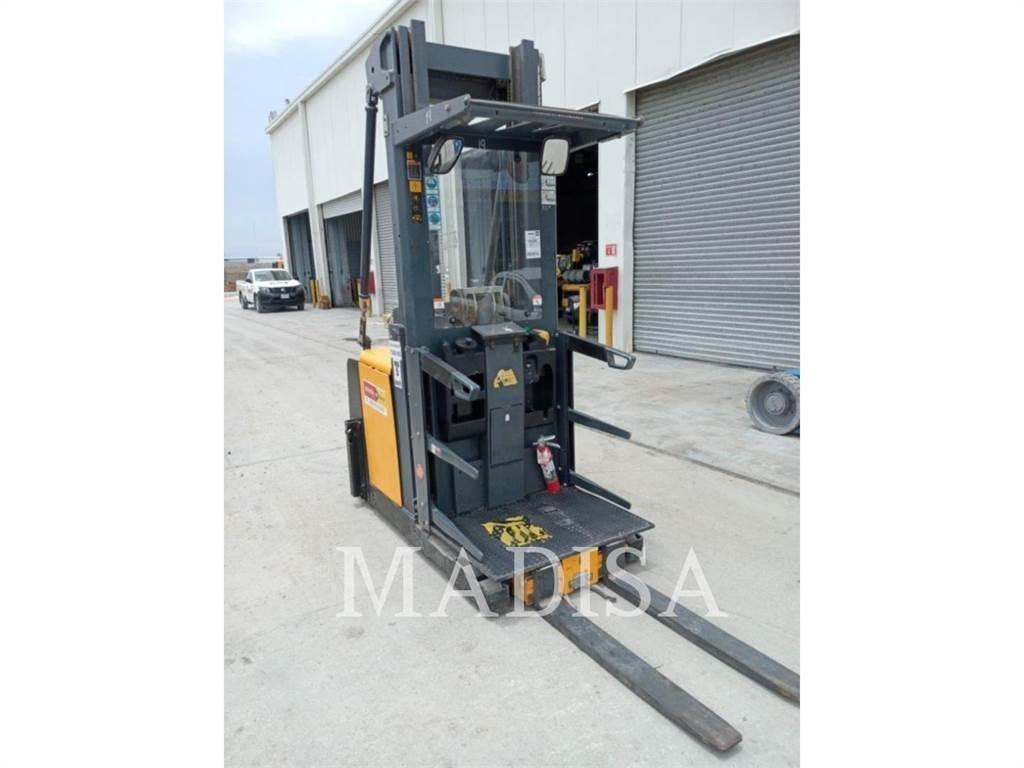 CAT LIFT TRUCKS EKS308 Другие складские механизмы