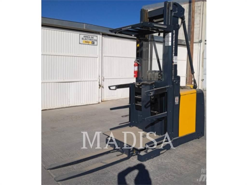 CAT LIFT TRUCKS EKS308 Другие складские механизмы