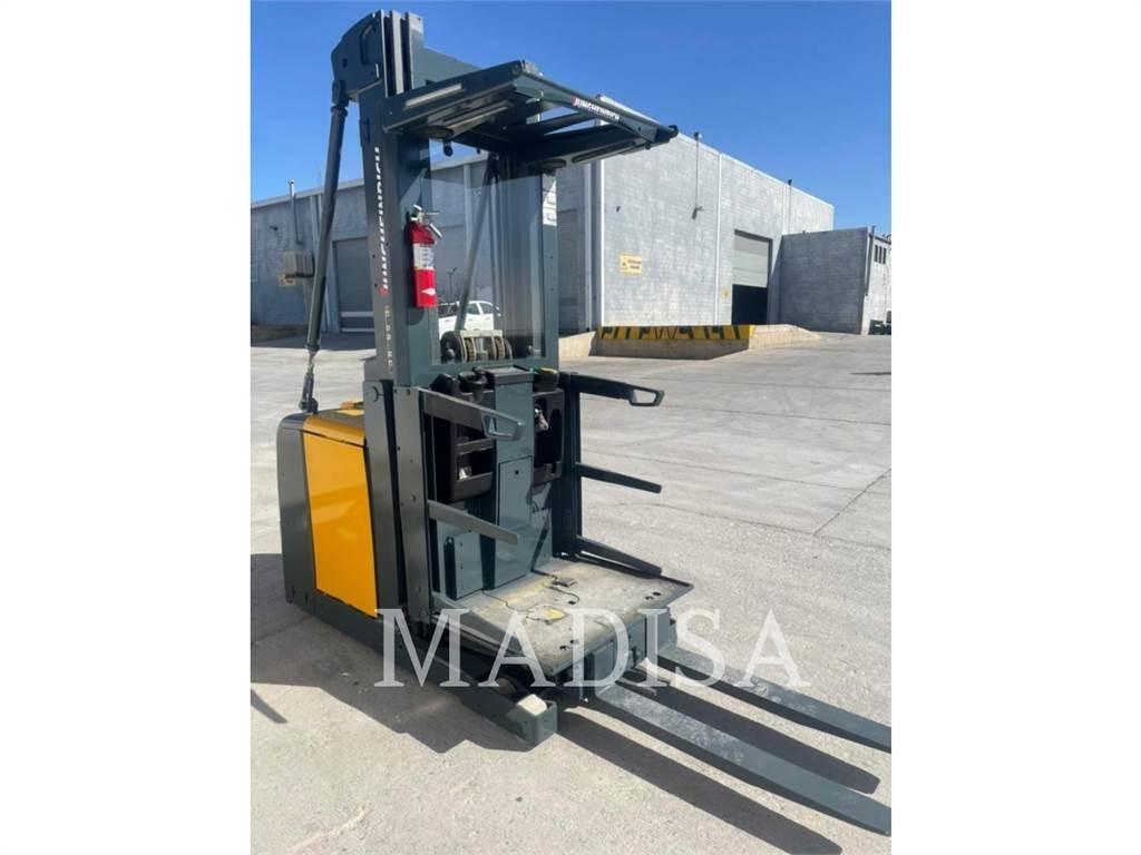 CAT LIFT TRUCKS EKS308 Другие складские механизмы