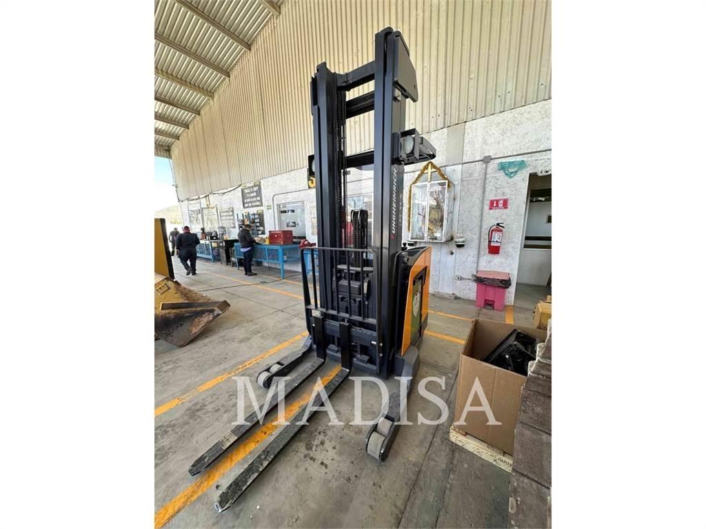 CAT LIFT TRUCKS ETR345 Другие складские механизмы