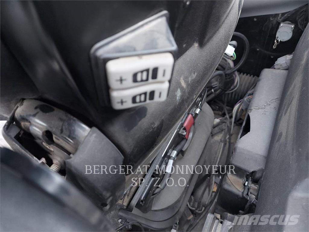 CAT M313D Колёсные экскаваторы