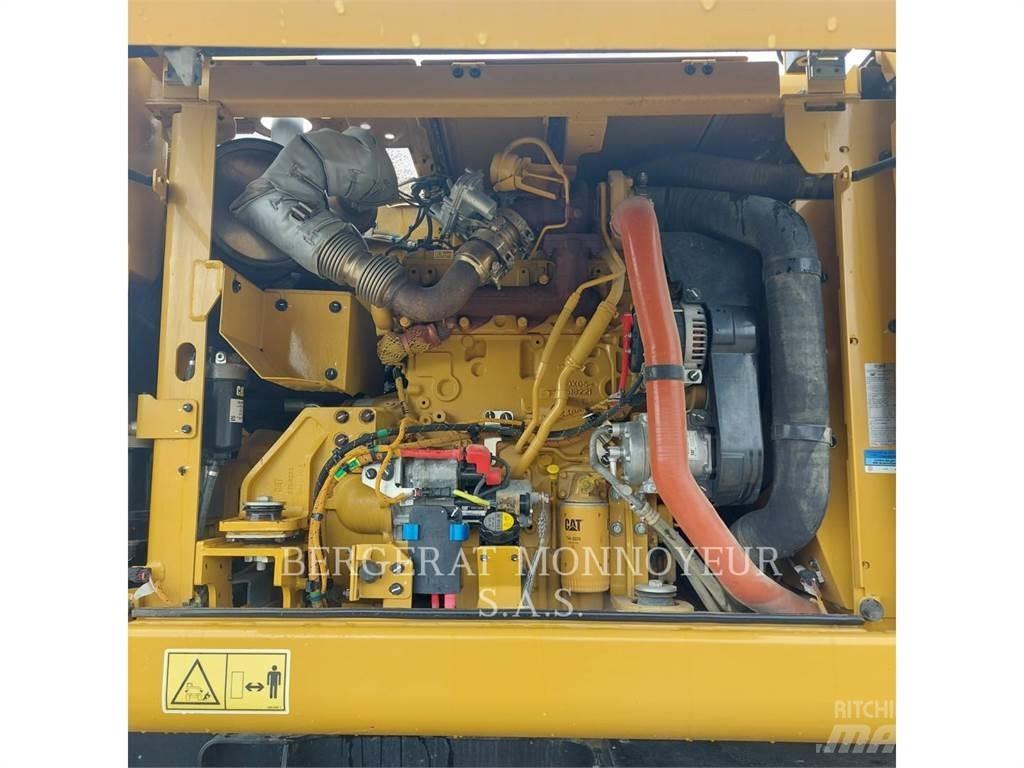 CAT M315 Колёсные экскаваторы