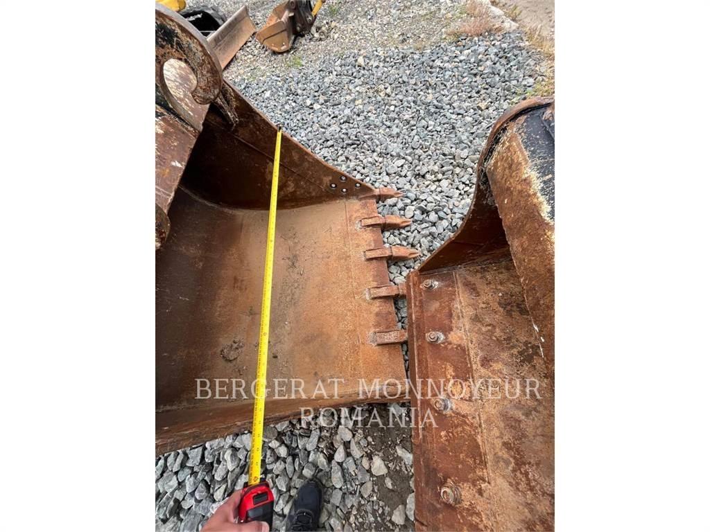 CAT M315F Колёсные экскаваторы