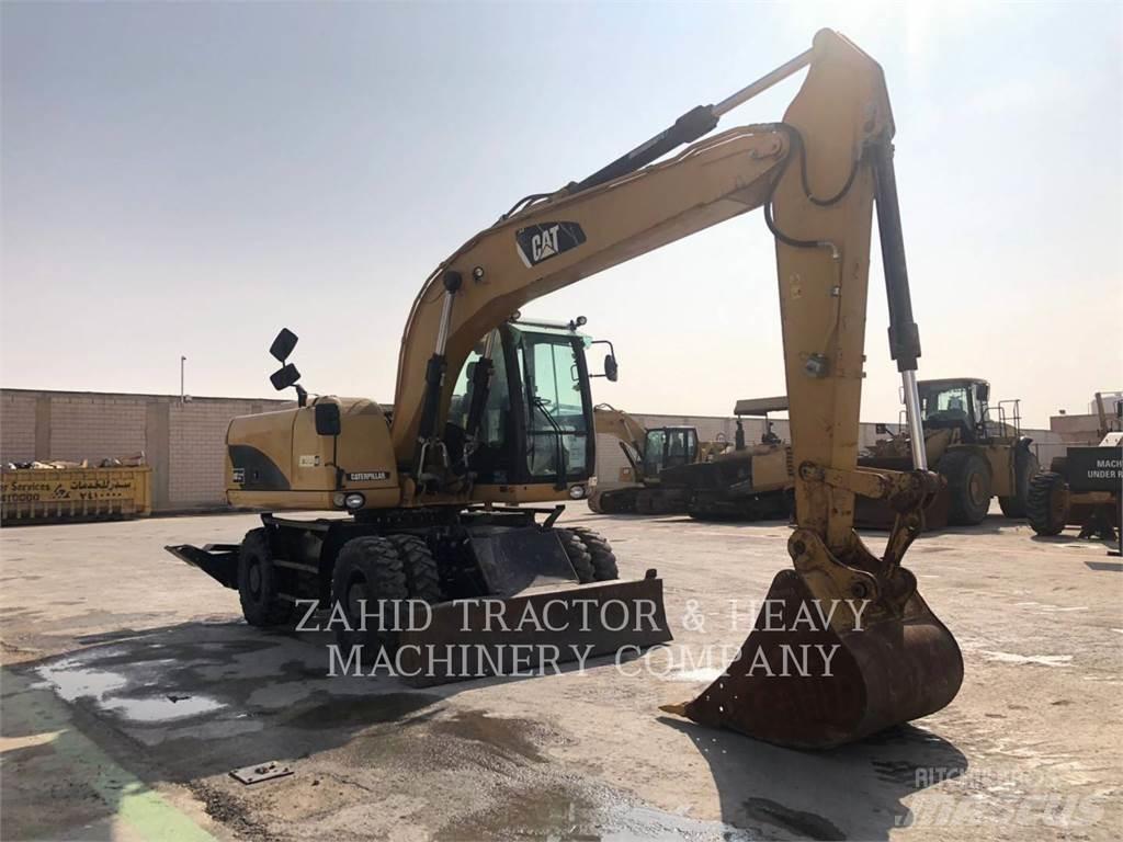CAT M317D Колёсные экскаваторы