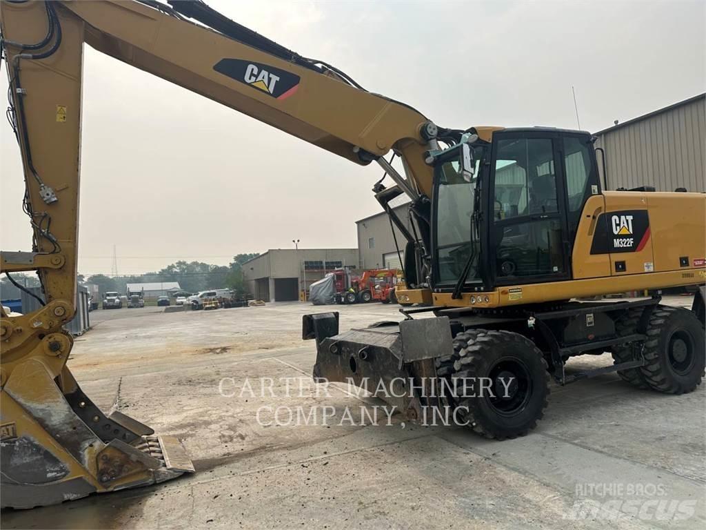 CAT M322F Колёсные экскаваторы