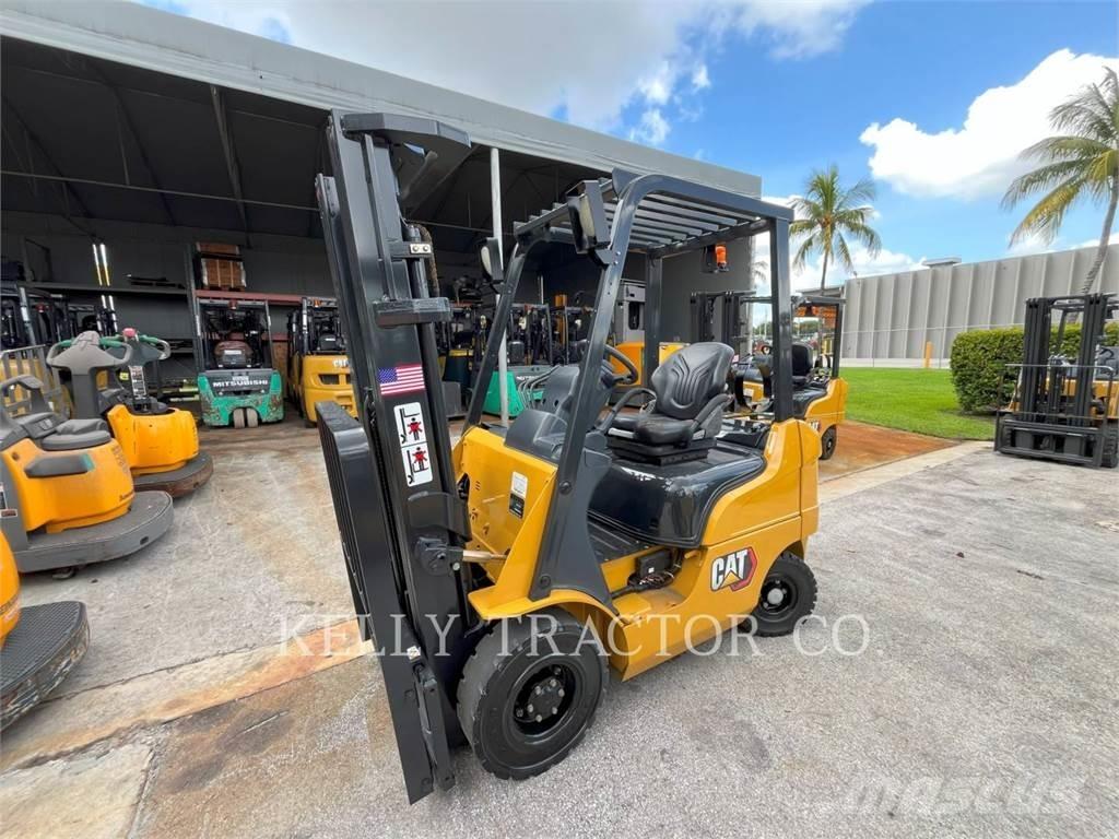CAT MCFGP18N5 Газовые погрузчики