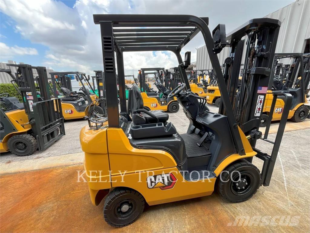 CAT MCFGP18N5 Газовые погрузчики