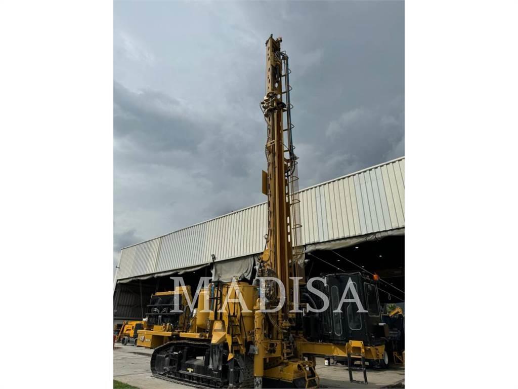 CAT MD6200 Буровые вышки