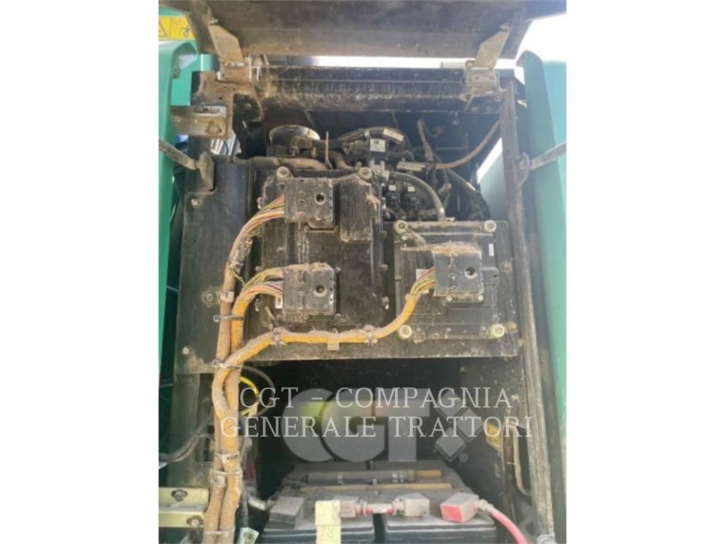 CAT MH3022 Колёсные экскаваторы