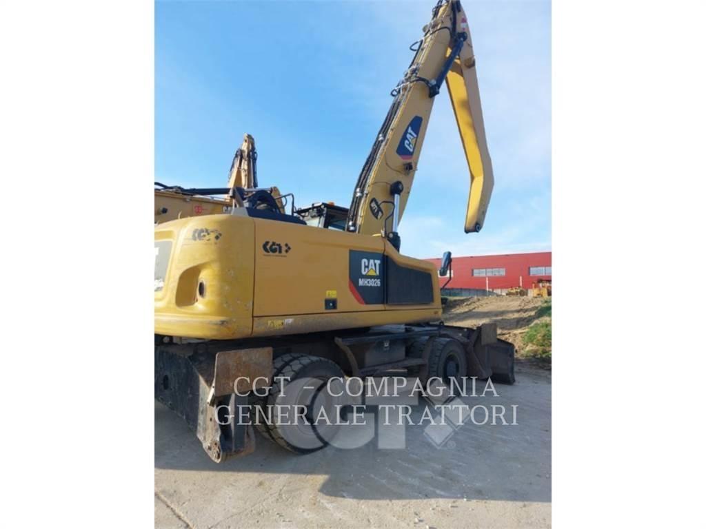CAT MH3026 Колёсные экскаваторы