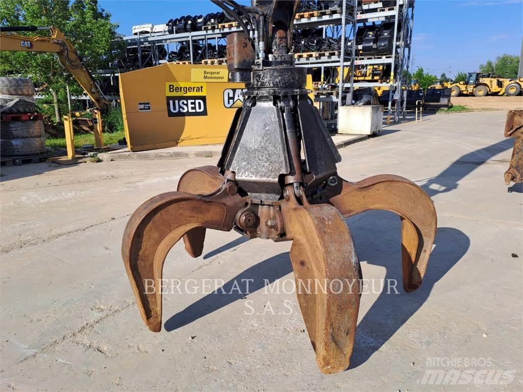 CAT MH3026 Колёсные экскаваторы