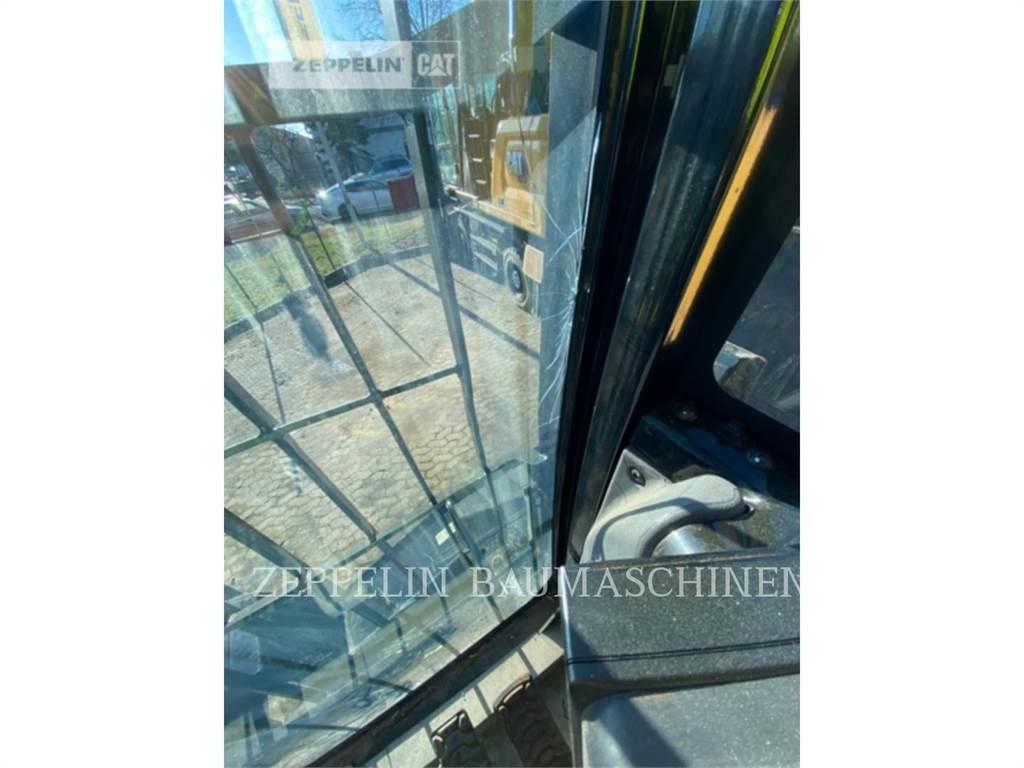 CAT MH3026-06C Экскаваторы для разрушения