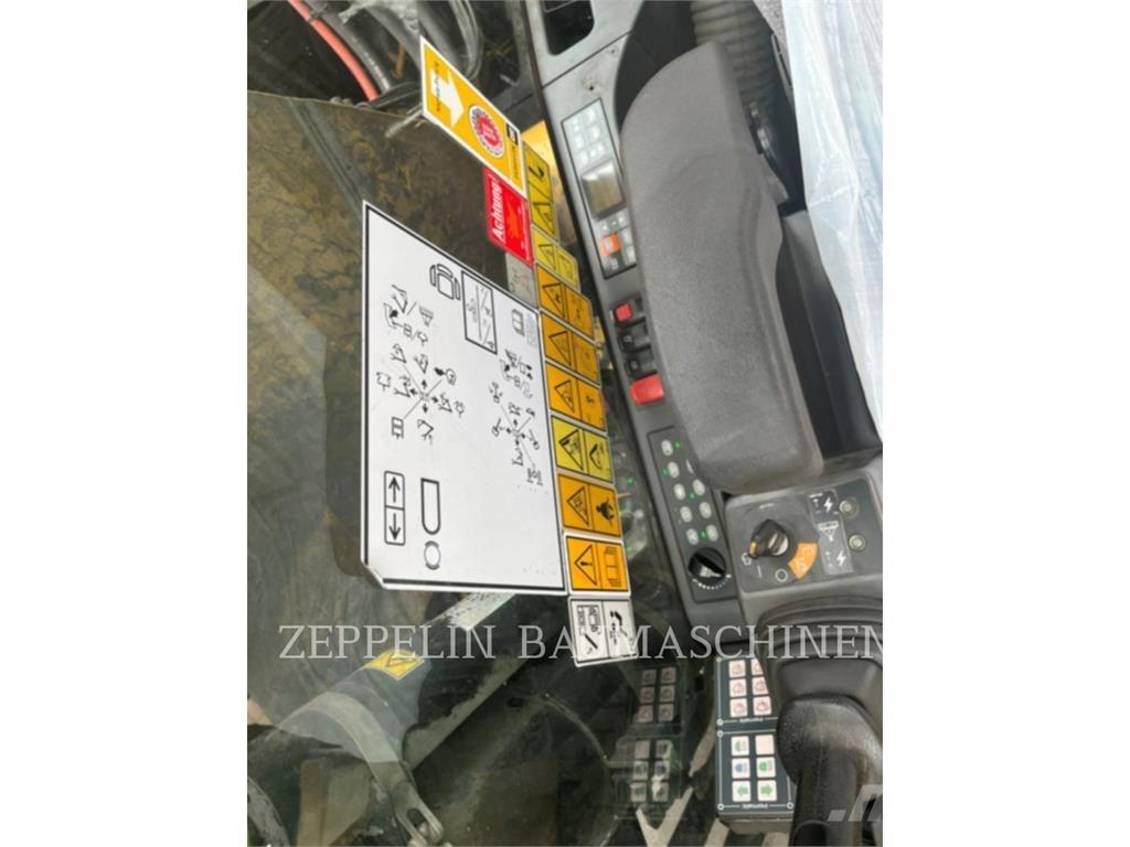 CAT MH3026-06C Экскаваторы для разрушения