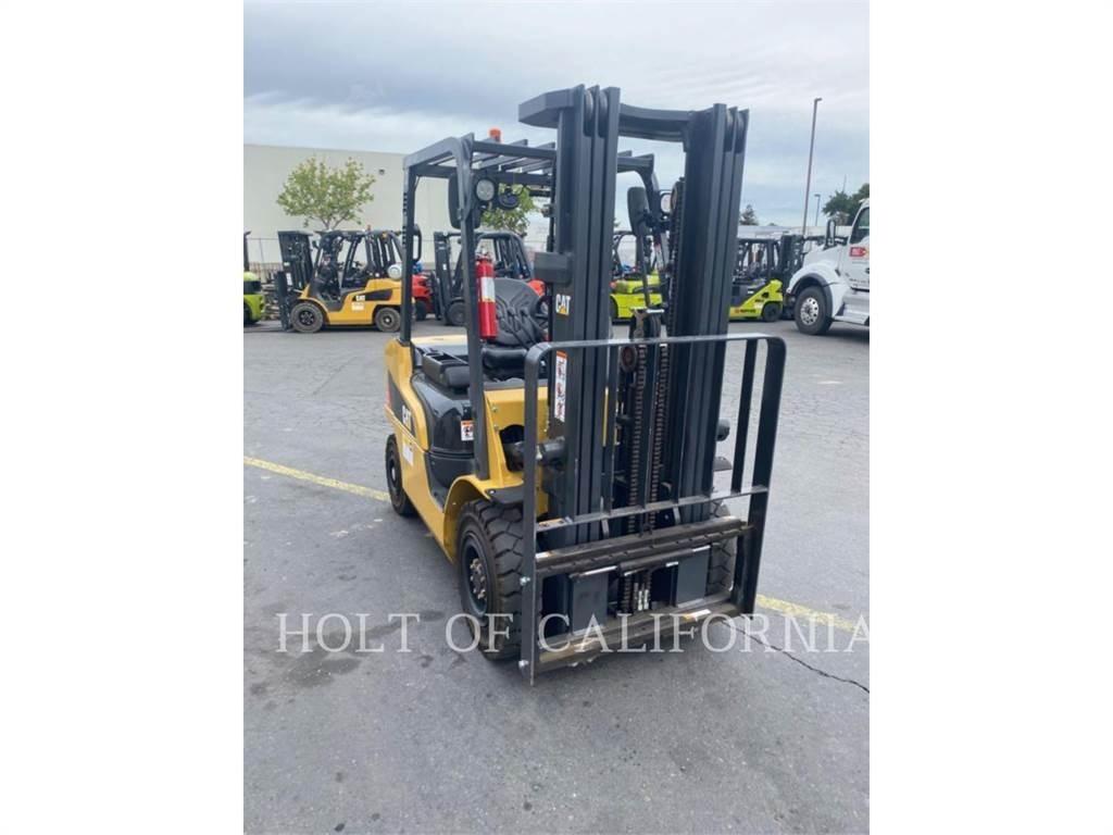 CAT MITSUBISHI DP25N5 Дизельные погрузчики