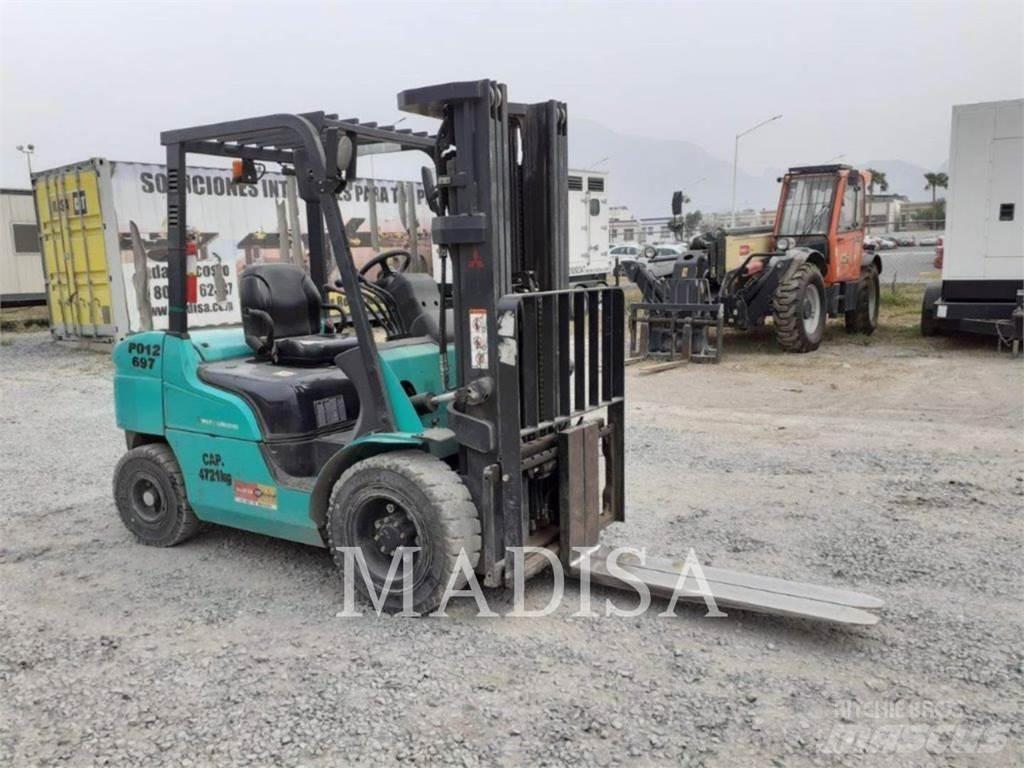 CAT MITSUBISHI FD30NM5 Другие складские механизмы