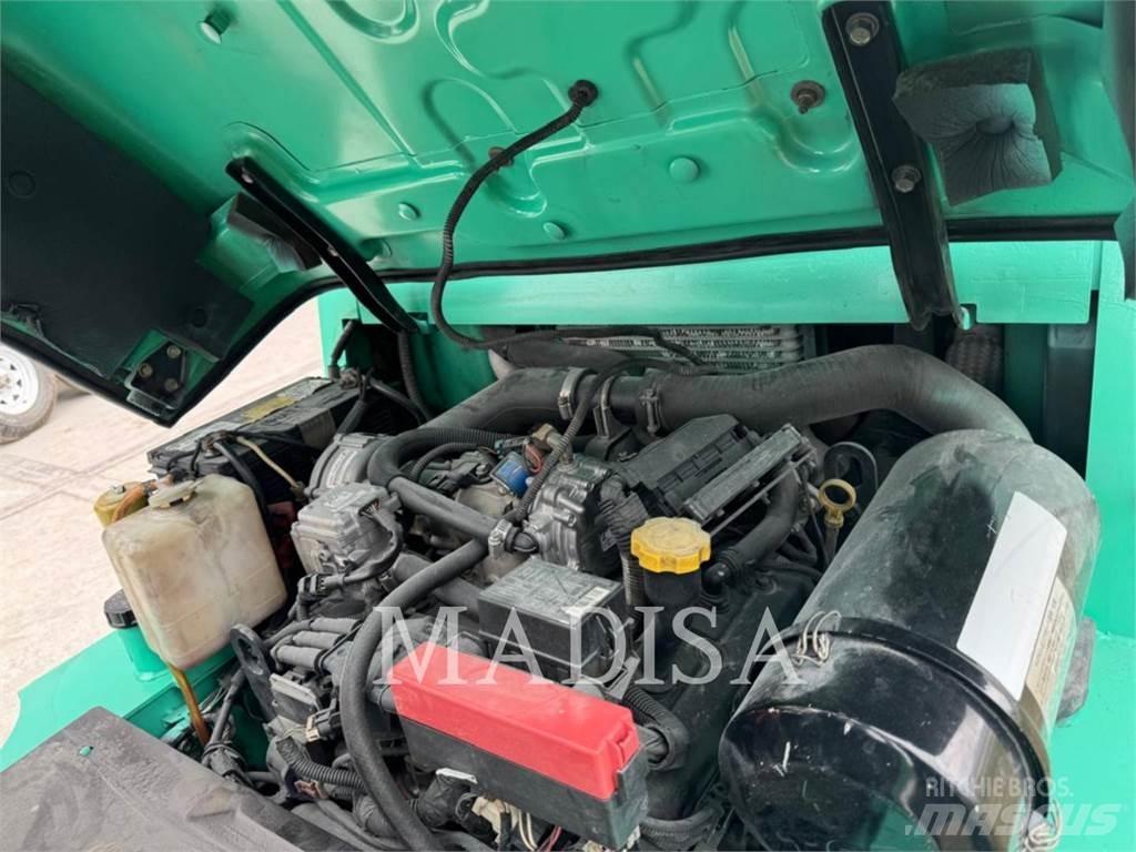 CAT MITSUBISHI FGC40K Другие складские механизмы