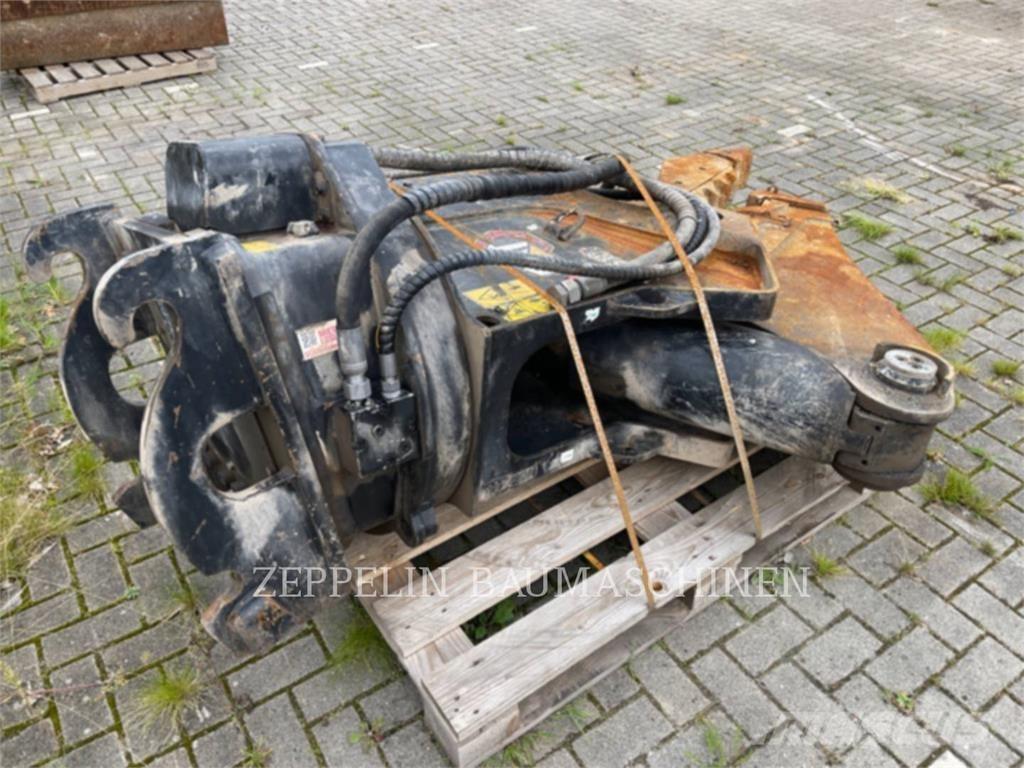 CAT MP318 Строительные дробилки
