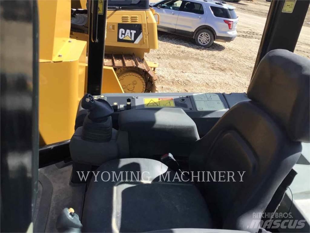CAT PL61 Трубоукладчики