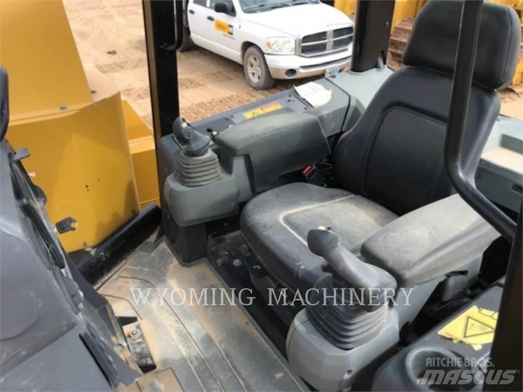 CAT PL61 Трубоукладчики