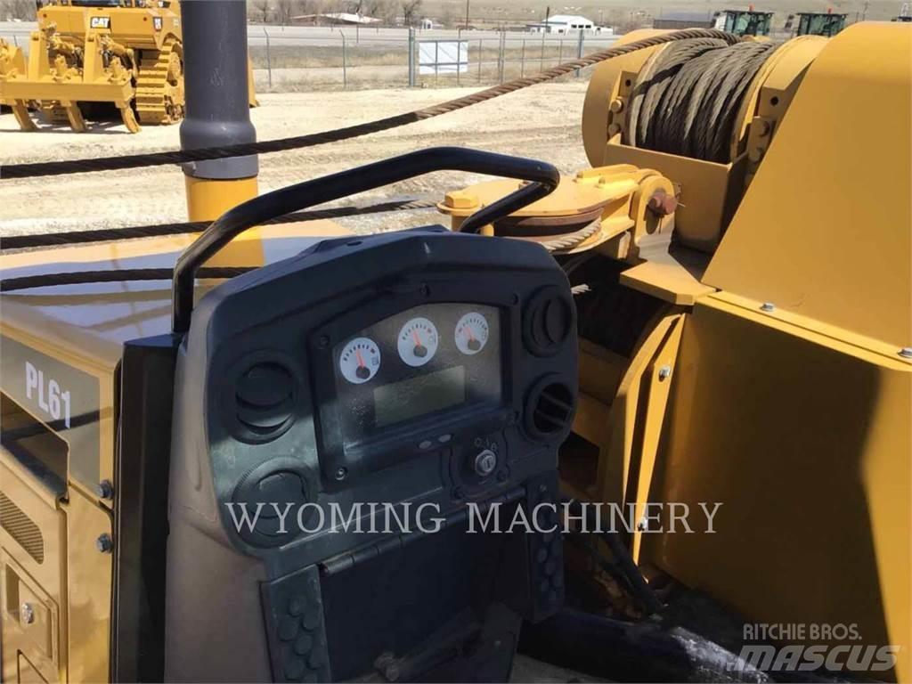CAT PL61 Трубоукладчики