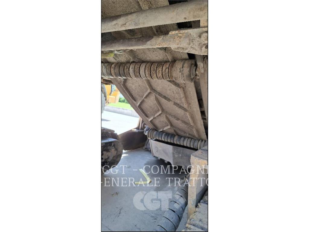 CAT PM200 Дорожные фрезы