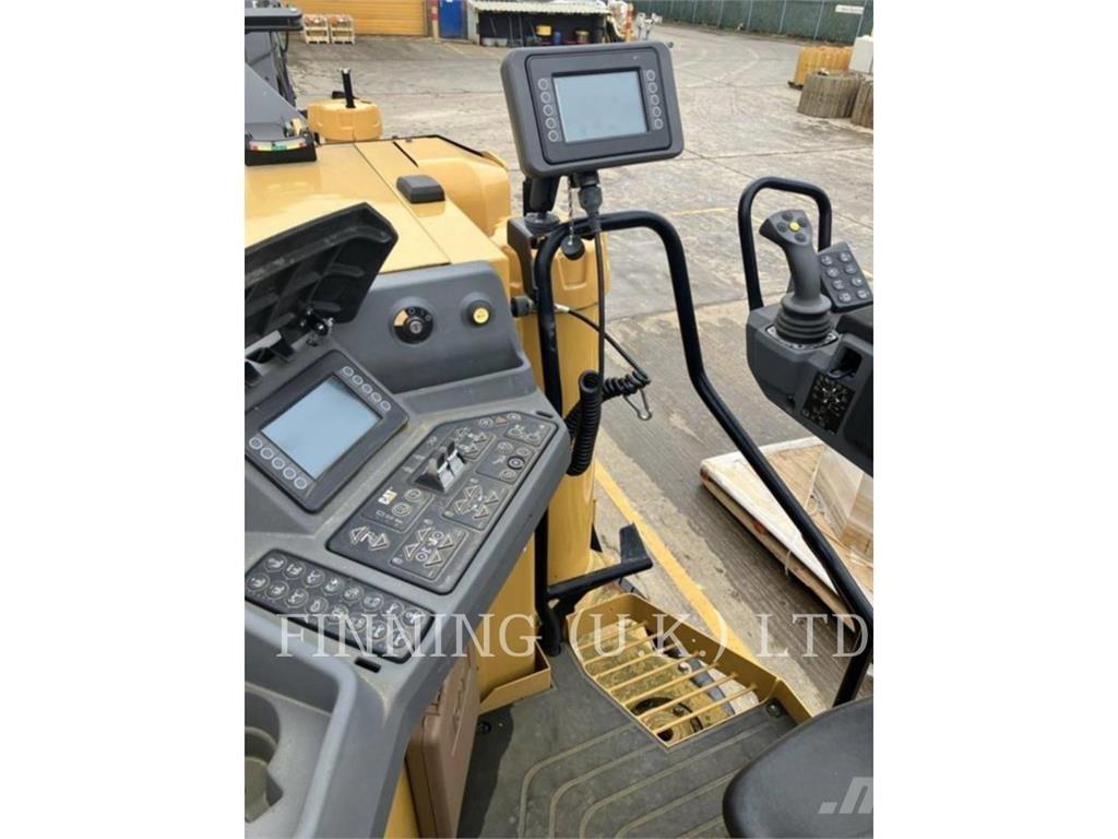 CAT PM310 Дорожные фрезы