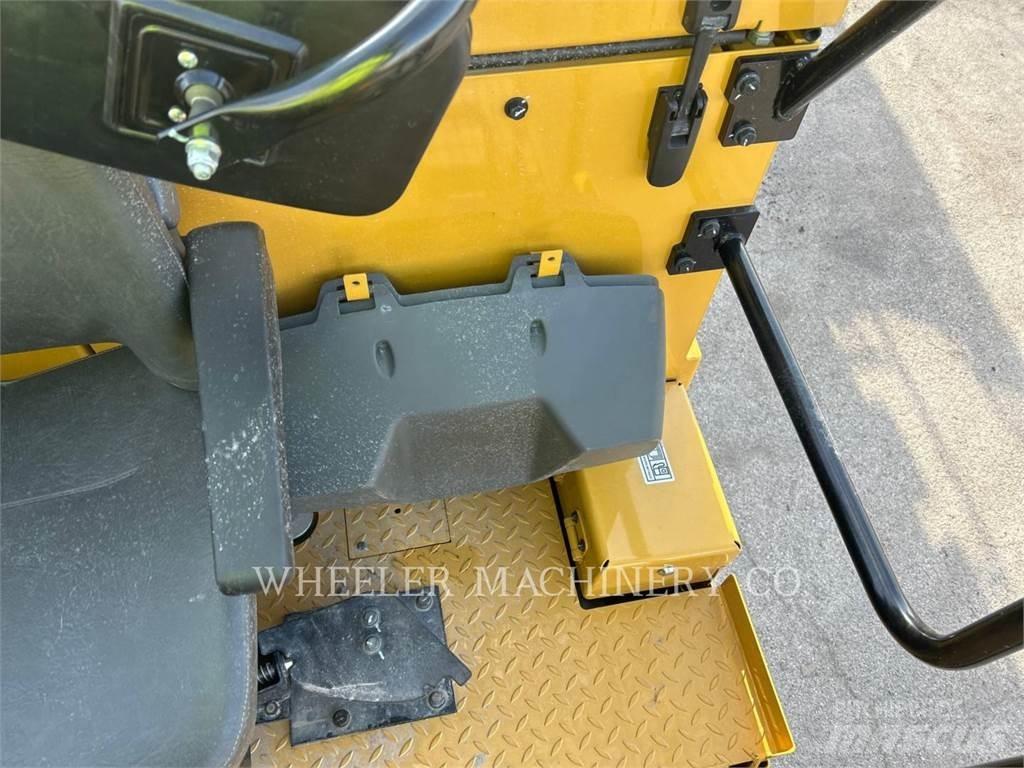 CAT PM822 Дорожные фрезы