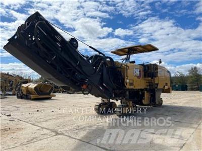 CAT PM822 Дорожные фрезы