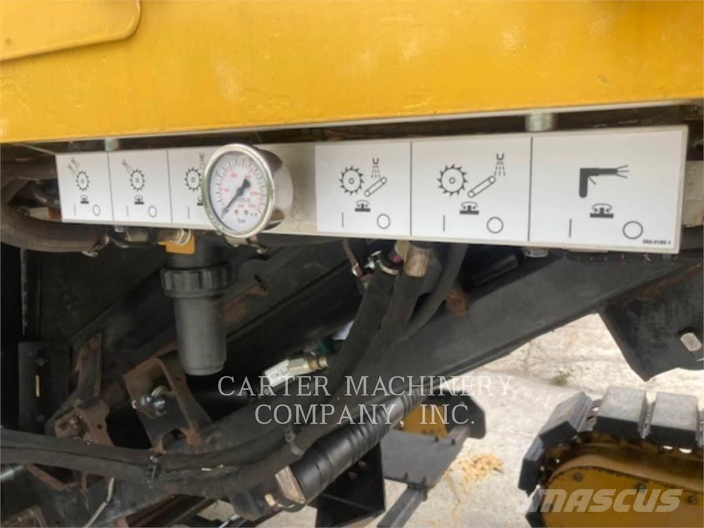 CAT PM822 Дорожные фрезы