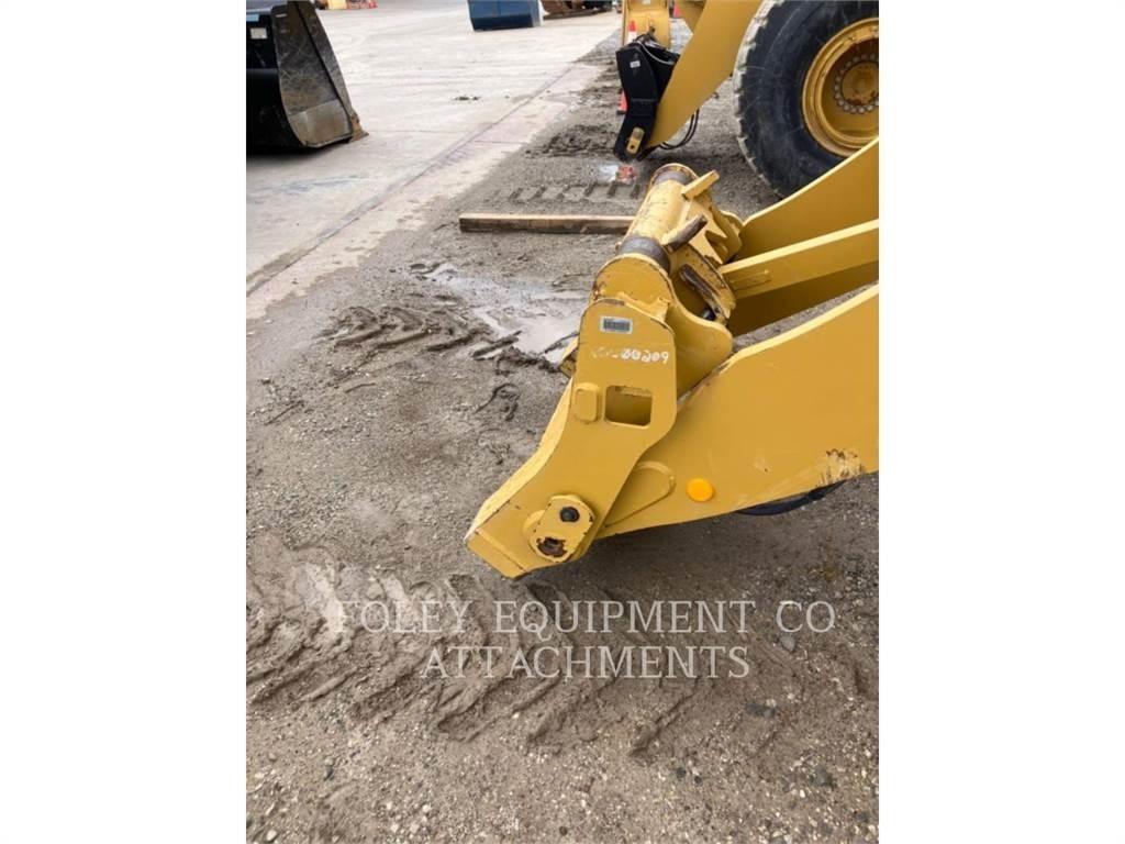 CAT QC938FXD Фронтальные погрузчики