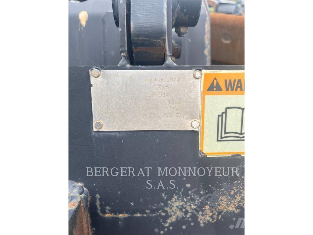 CAT RATEAU PAYSAGE/LR15 Строительная техника - Другие