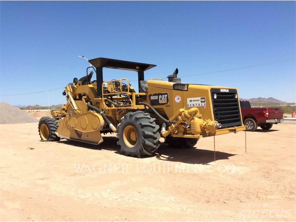 CAT RM-300 Ресайклеры