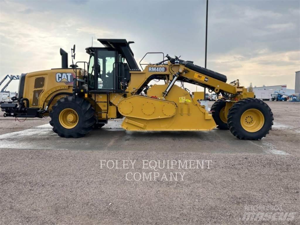 CAT RM400-01 Асфальтоукладчики