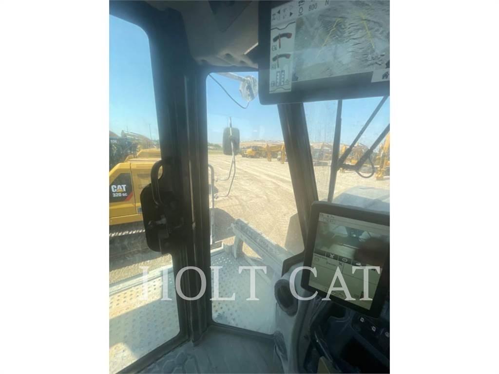 CAT RM400 CAB Ресайклеры