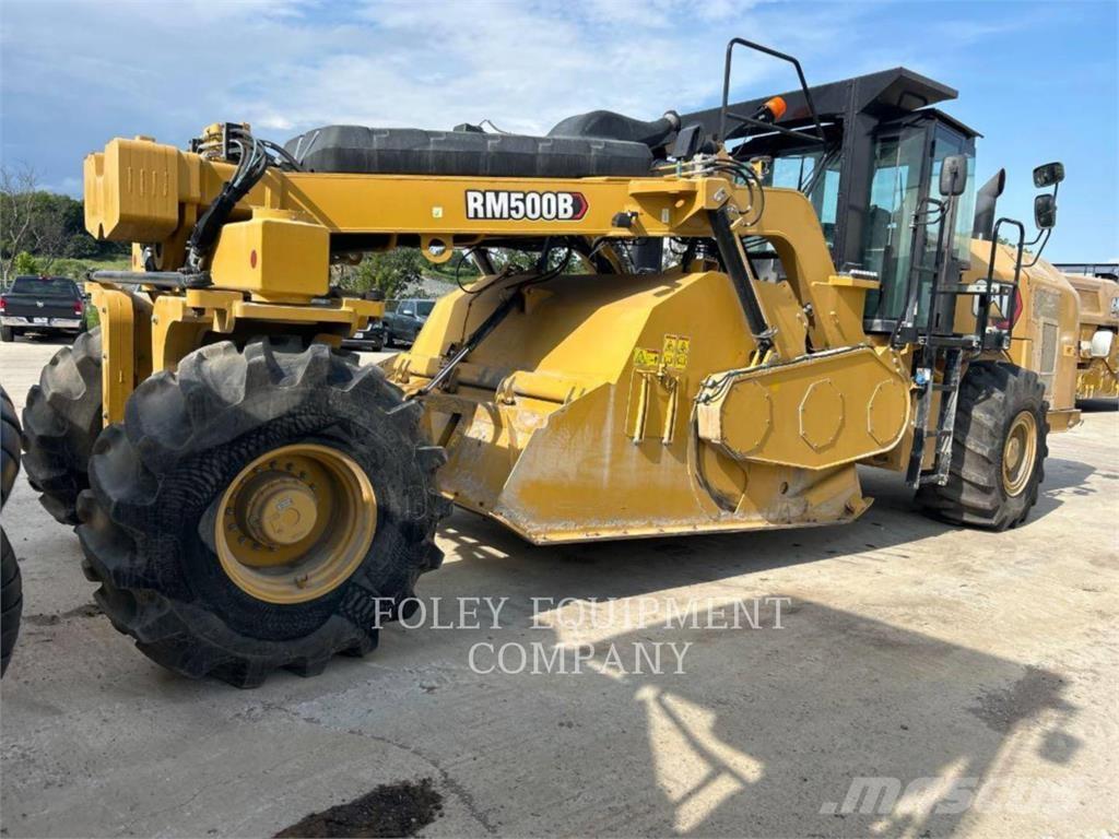 CAT RM500B Асфальтоукладчики