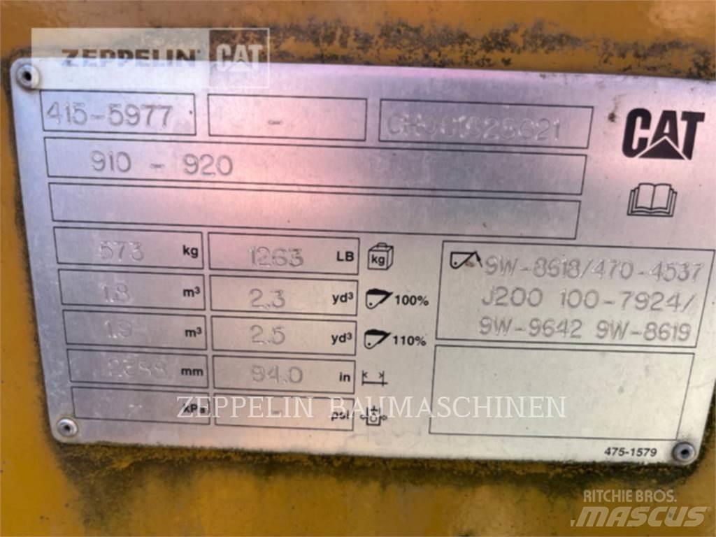 CAT SCHAUFEL CAT 918M Ковши