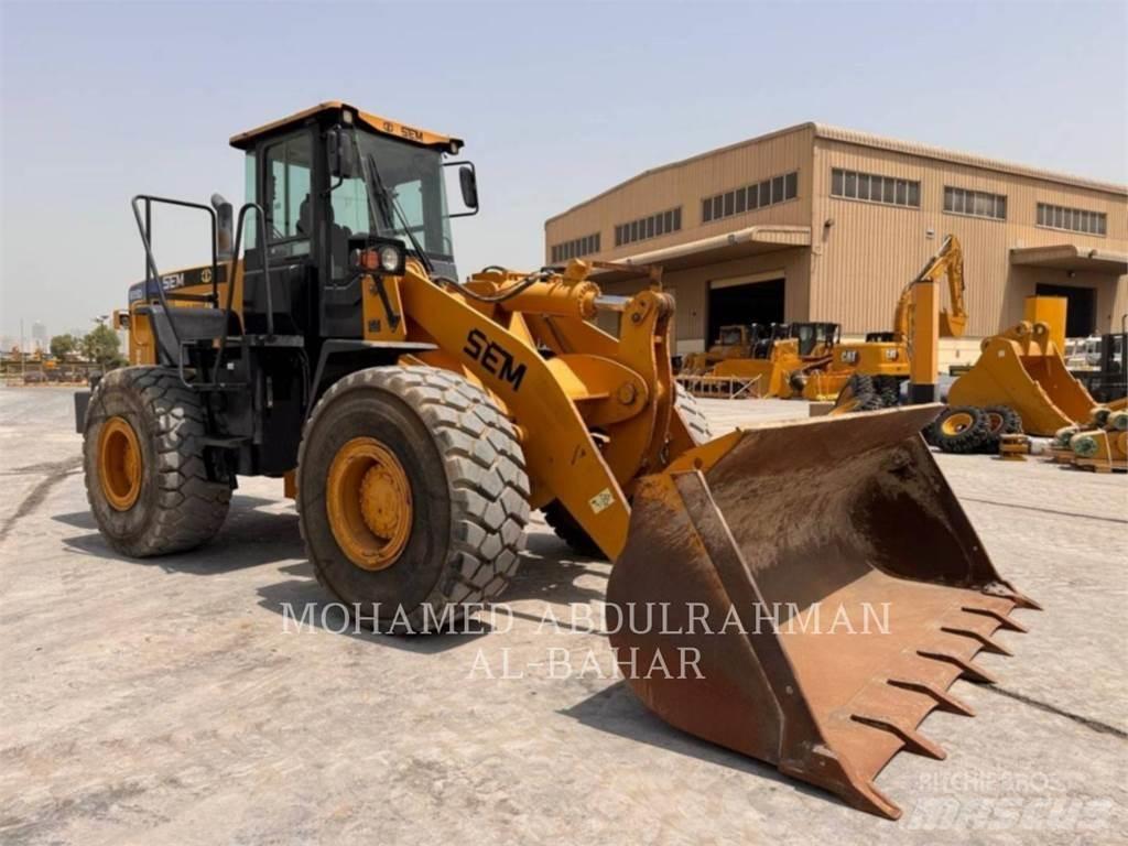 CAT SEM655D Фронтальные погрузчики