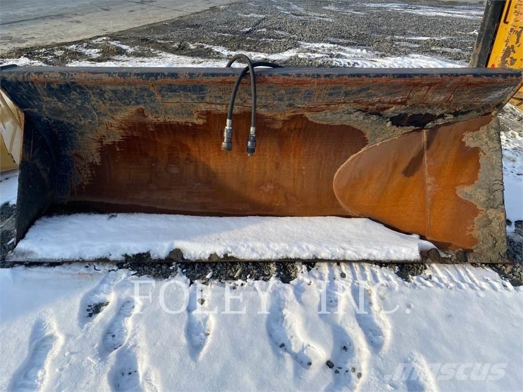 CAT SIDE DUMP BUCKET Ковши