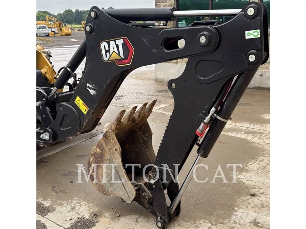 CAT SSL BH130 BACKHOE Экскаваторные стрелы