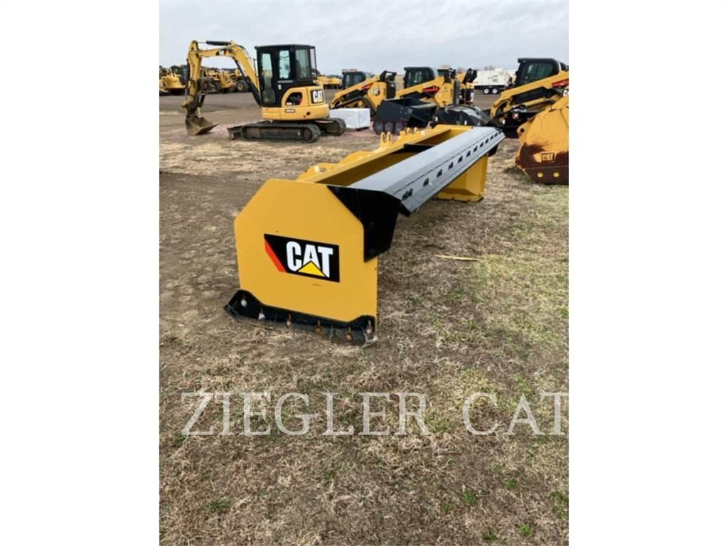 CAT STRAIT SNOW PUSHER Снегоуборщики