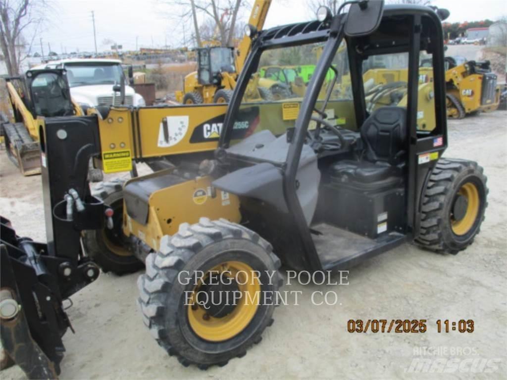 CAT TH255C Телескопические погрузчики