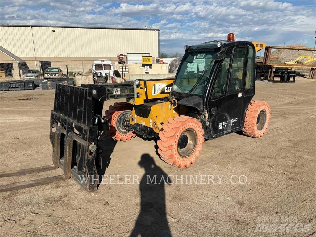 CAT TH255C CB Телескопические погрузчики