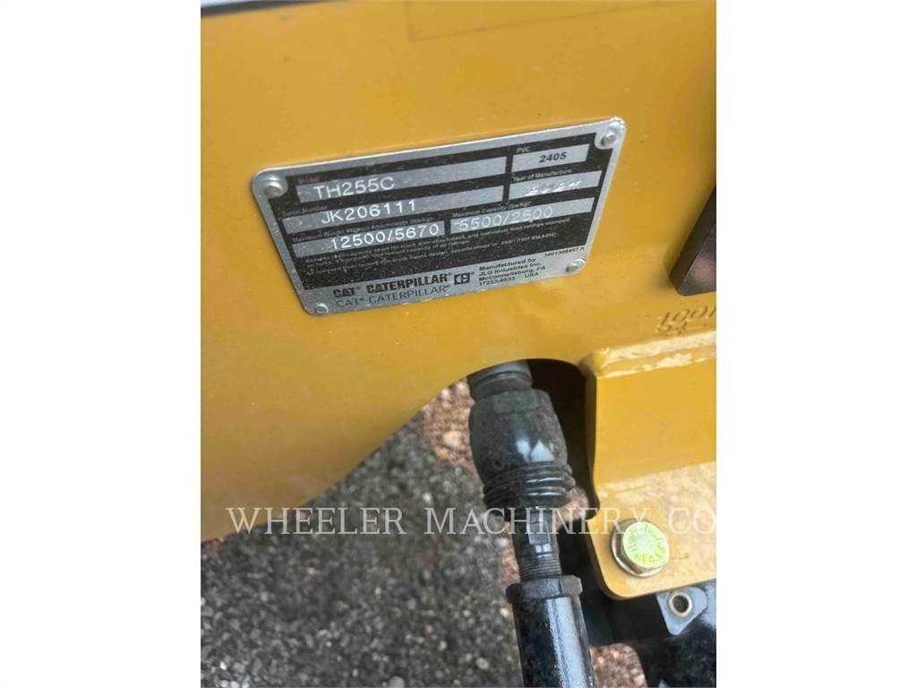 CAT TH255C CB Телескопические погрузчики