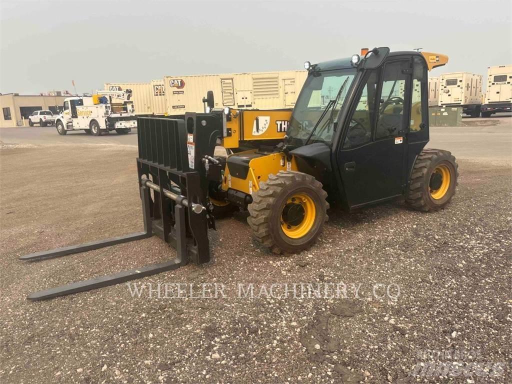 CAT TH255C CB Телескопические погрузчики